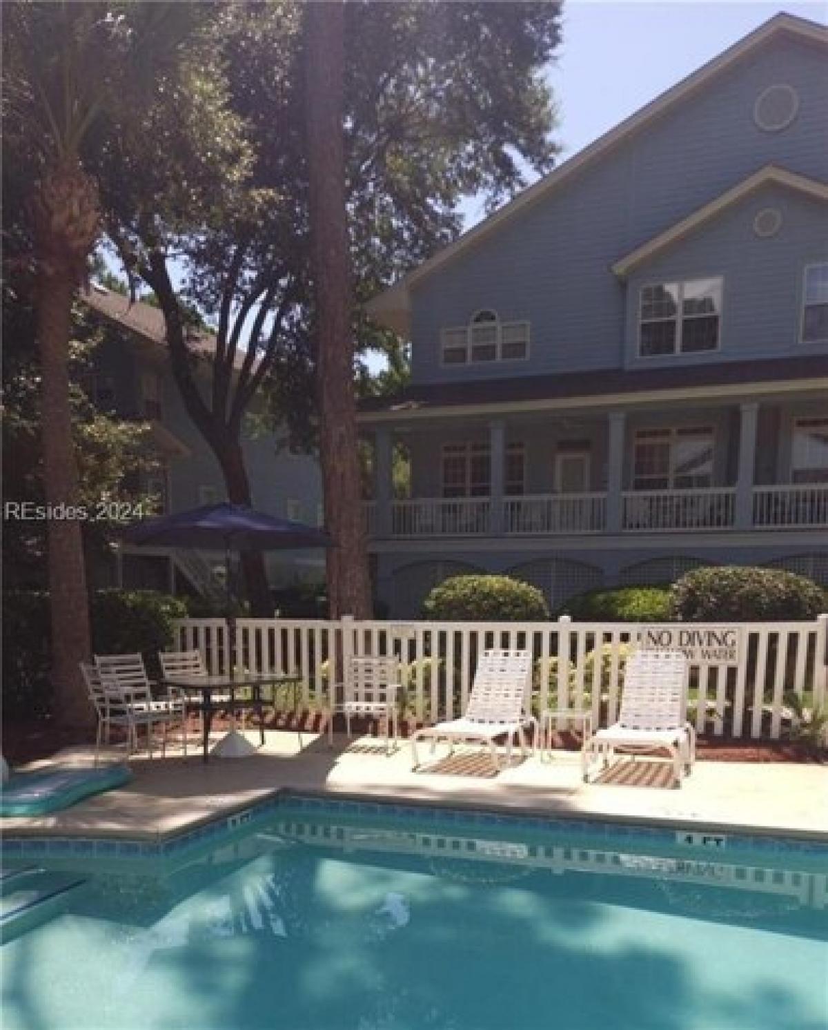 Picture of Home For Sale in Hilton Head Island, South Carolina, United States