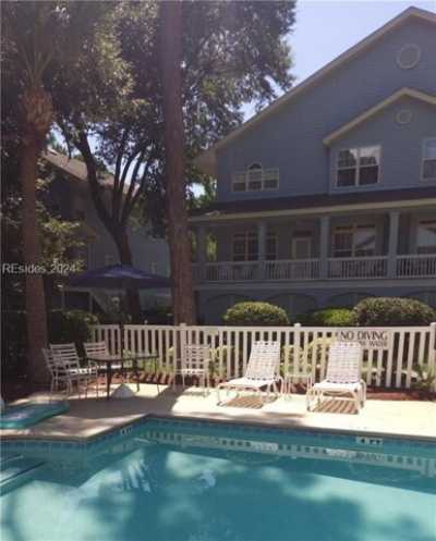Home For Sale in Hilton Head Island, South Carolina