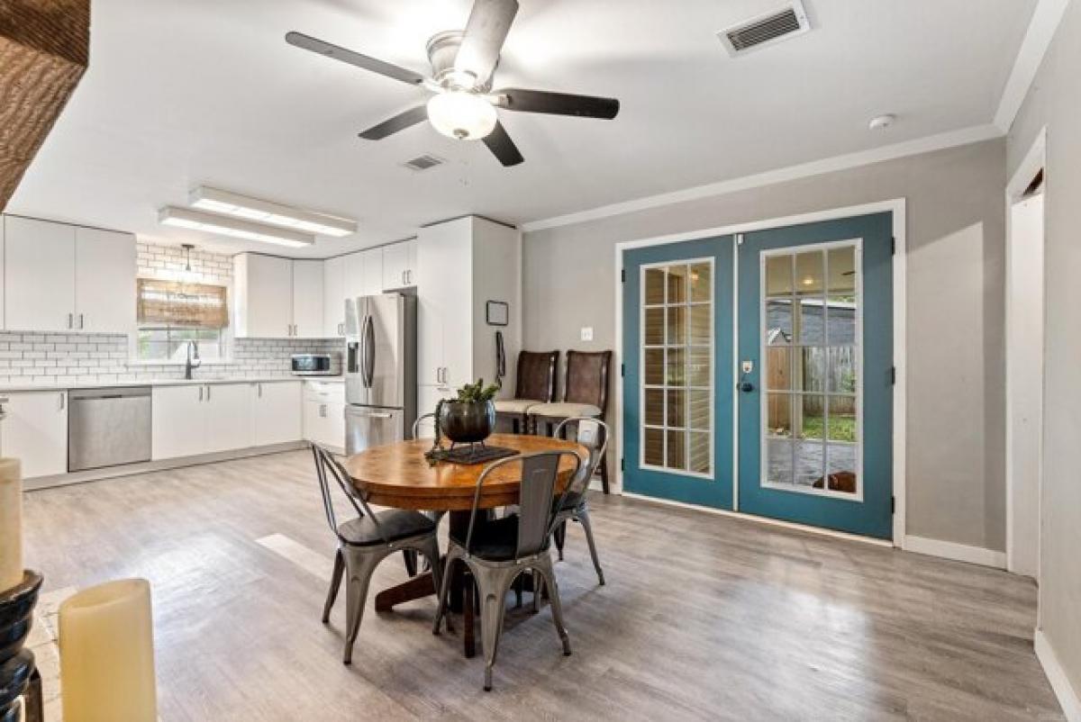 Picture of Home For Sale in Conway, Arkansas, United States