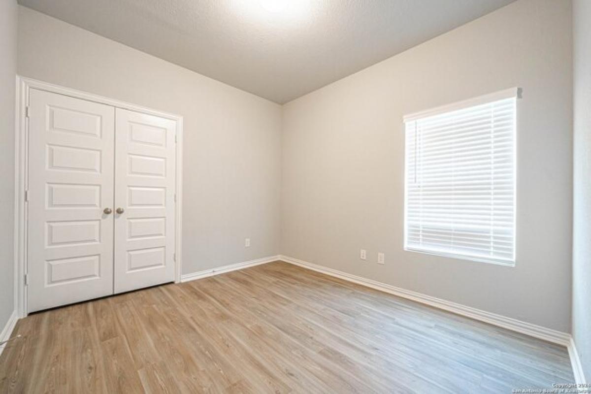 Picture of Home For Sale in Converse, Texas, United States