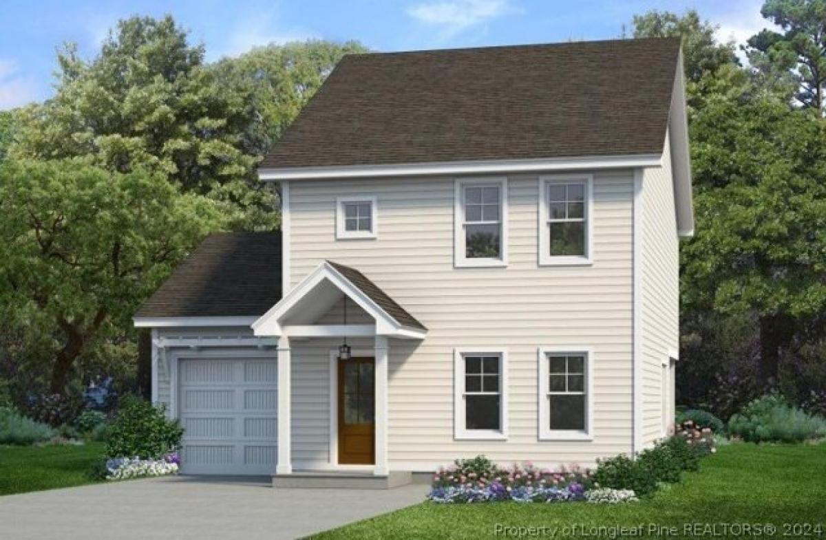 Picture of Home For Sale in Raeford, North Carolina, United States