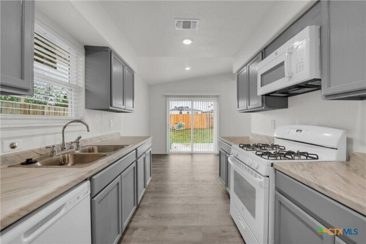 Picture of Home For Sale in Killeen, Texas, United States