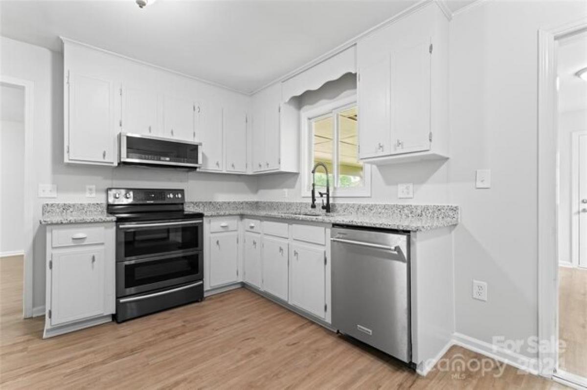 Picture of Home For Sale in Concord, North Carolina, United States