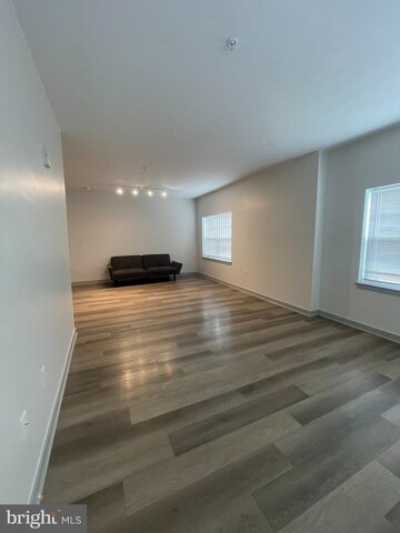 Apartment For Rent in 