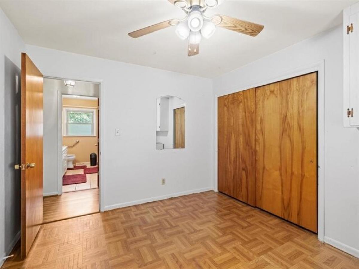 Picture of Home For Sale in Owensboro, Kentucky, United States