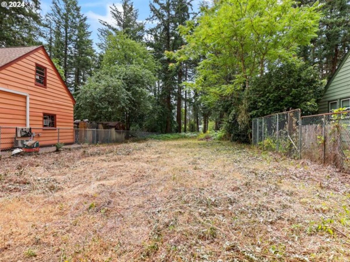 Picture of Residential Land For Sale in Portland, Oregon, United States