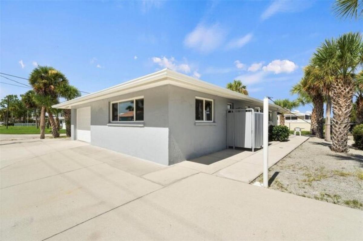 Picture of Home For Sale in Englewood, Florida, United States