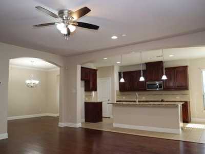 Home For Sale in Red Oak, Texas