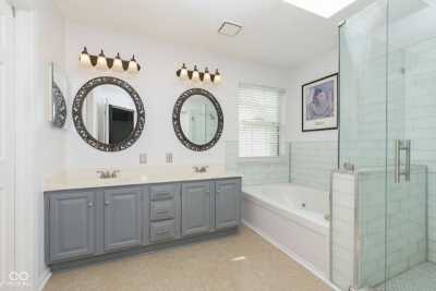 Home For Sale in Fishers, Indiana