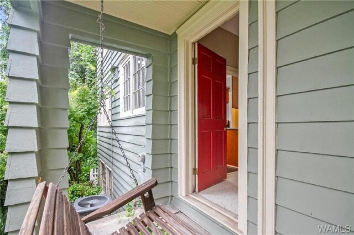 Picture of Home For Sale in Tuscaloosa, Alabama, United States