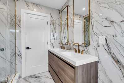 Home For Sale in Toms River, New Jersey