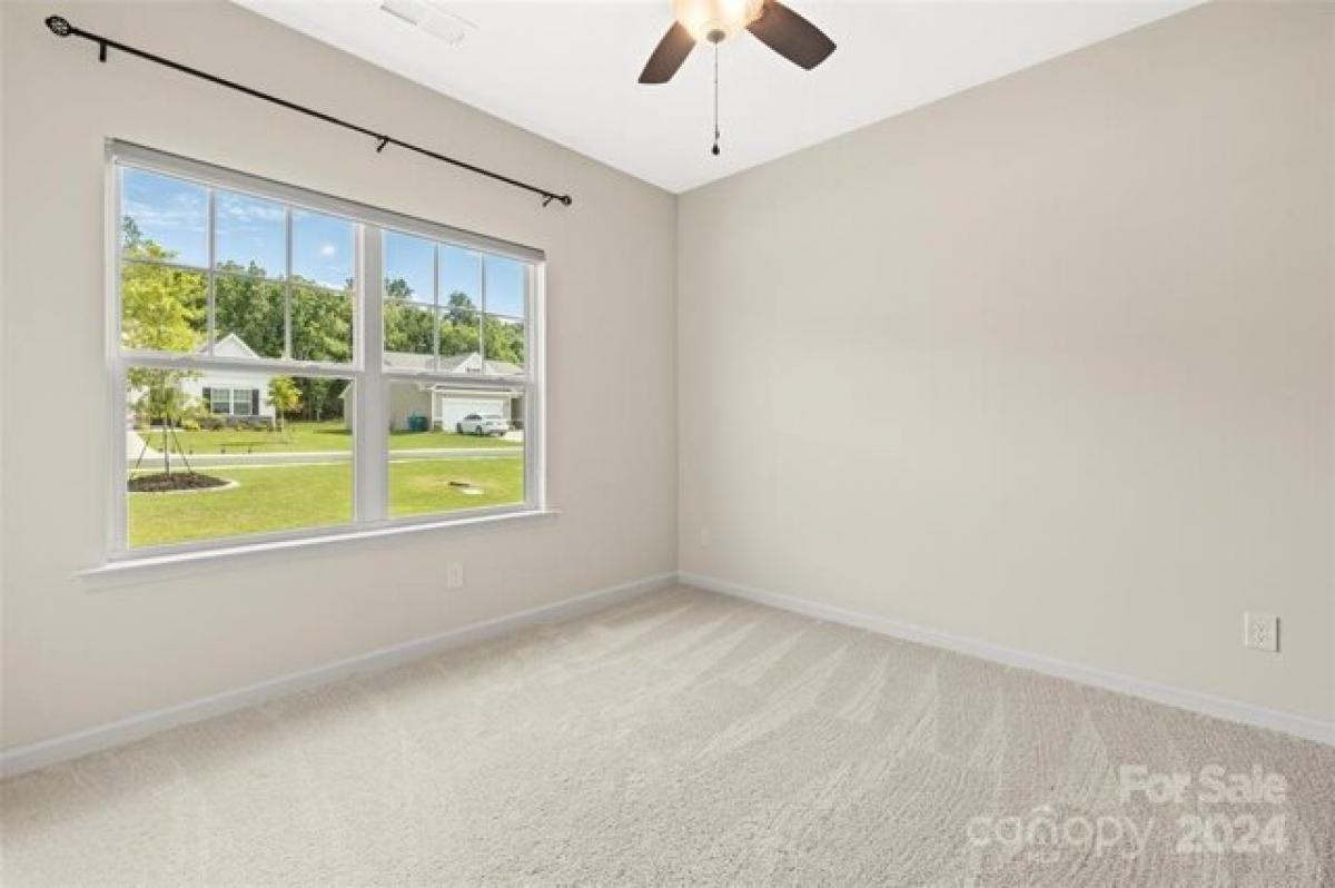 Picture of Home For Sale in Albemarle, North Carolina, United States