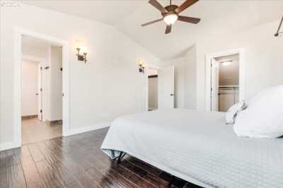 Home For Sale in Sherwood, Oregon