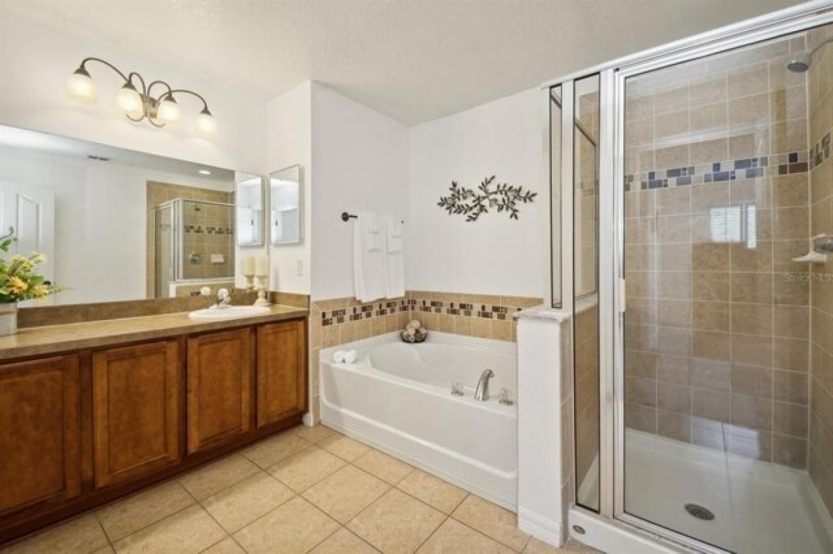 Picture of Home For Sale in Oviedo, Florida, United States