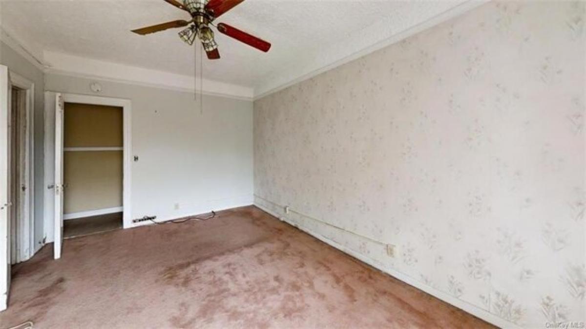 Picture of Home For Sale in Mount Vernon, New York, United States