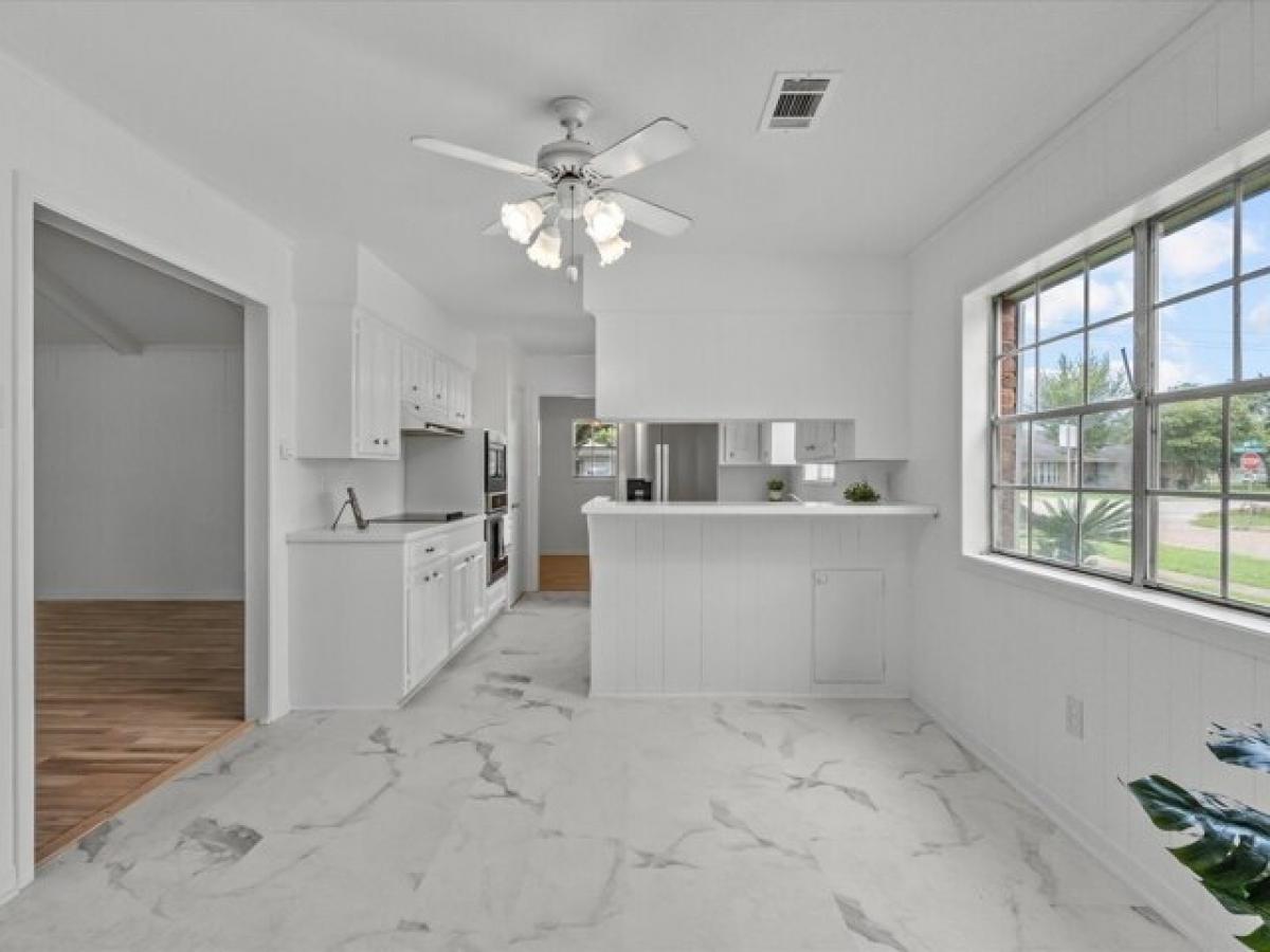 Picture of Home For Sale in Pasadena, Texas, United States