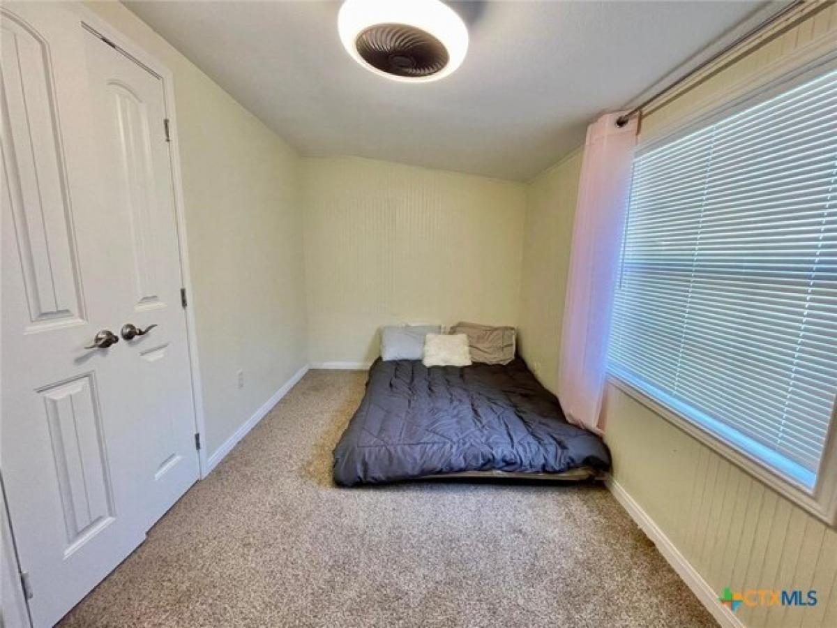 Picture of Home For Sale in Victoria, Texas, United States