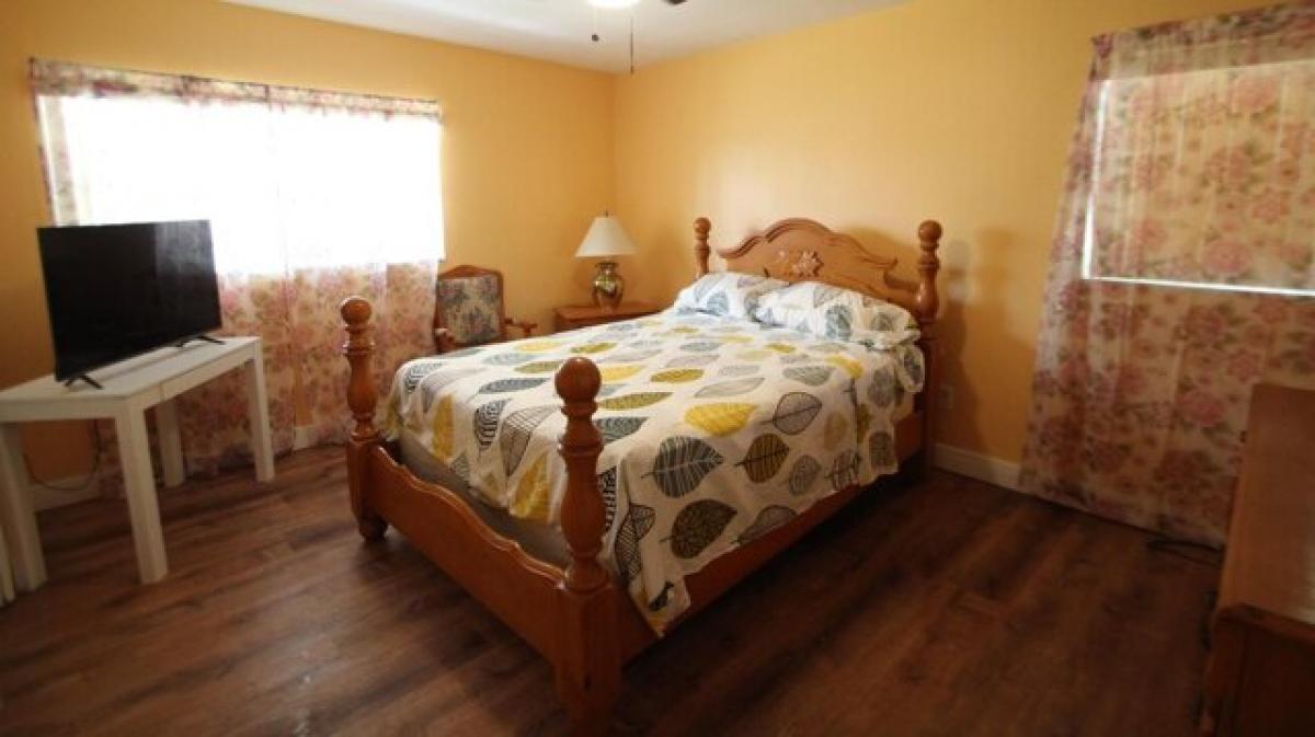 Picture of Home For Sale in Palm Bay, Florida, United States