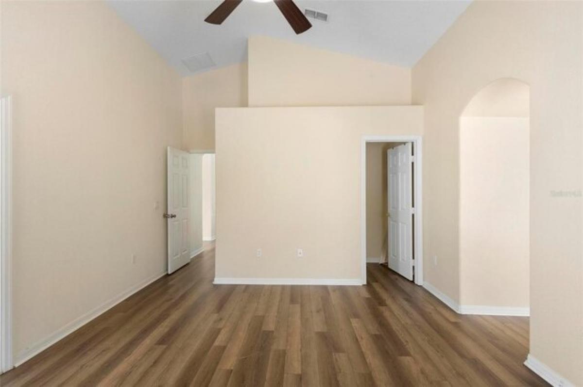 Picture of Home For Sale in Deltona, Florida, United States