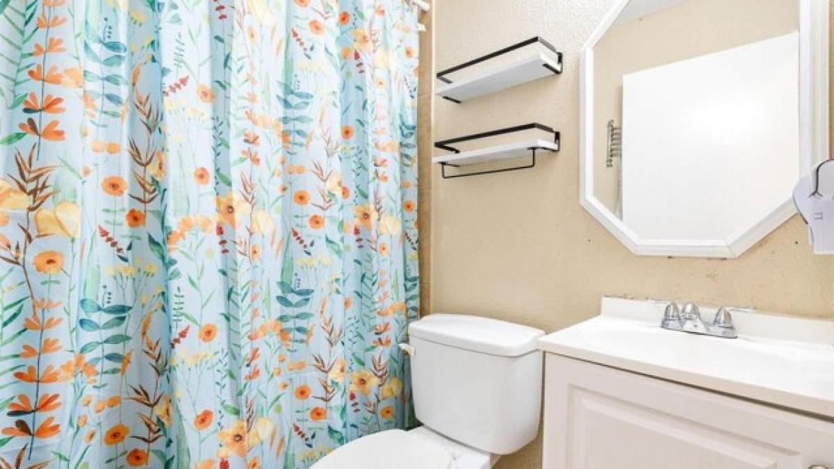 Picture of Home For Sale in Terrell, Texas, United States