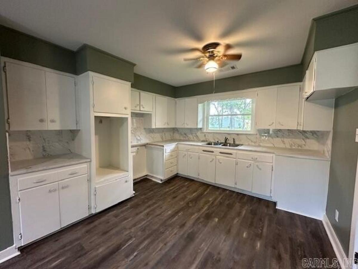 Picture of Home For Sale in Lonoke, Arkansas, United States