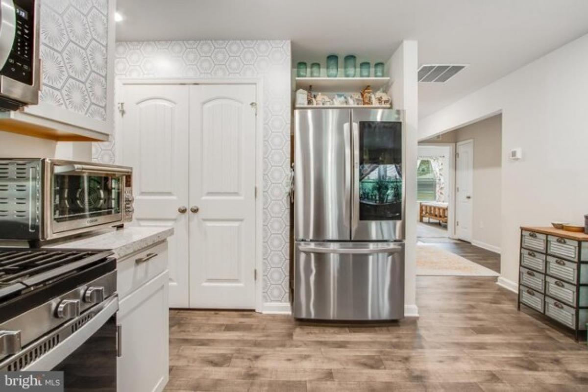 Picture of Home For Sale in Lewes, Delaware, United States