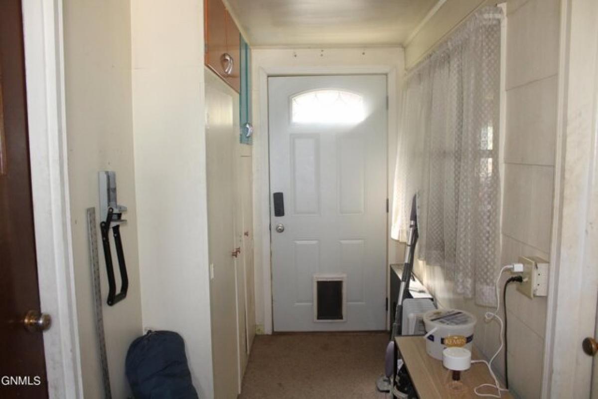 Picture of Home For Sale in Bismarck, North Dakota, United States