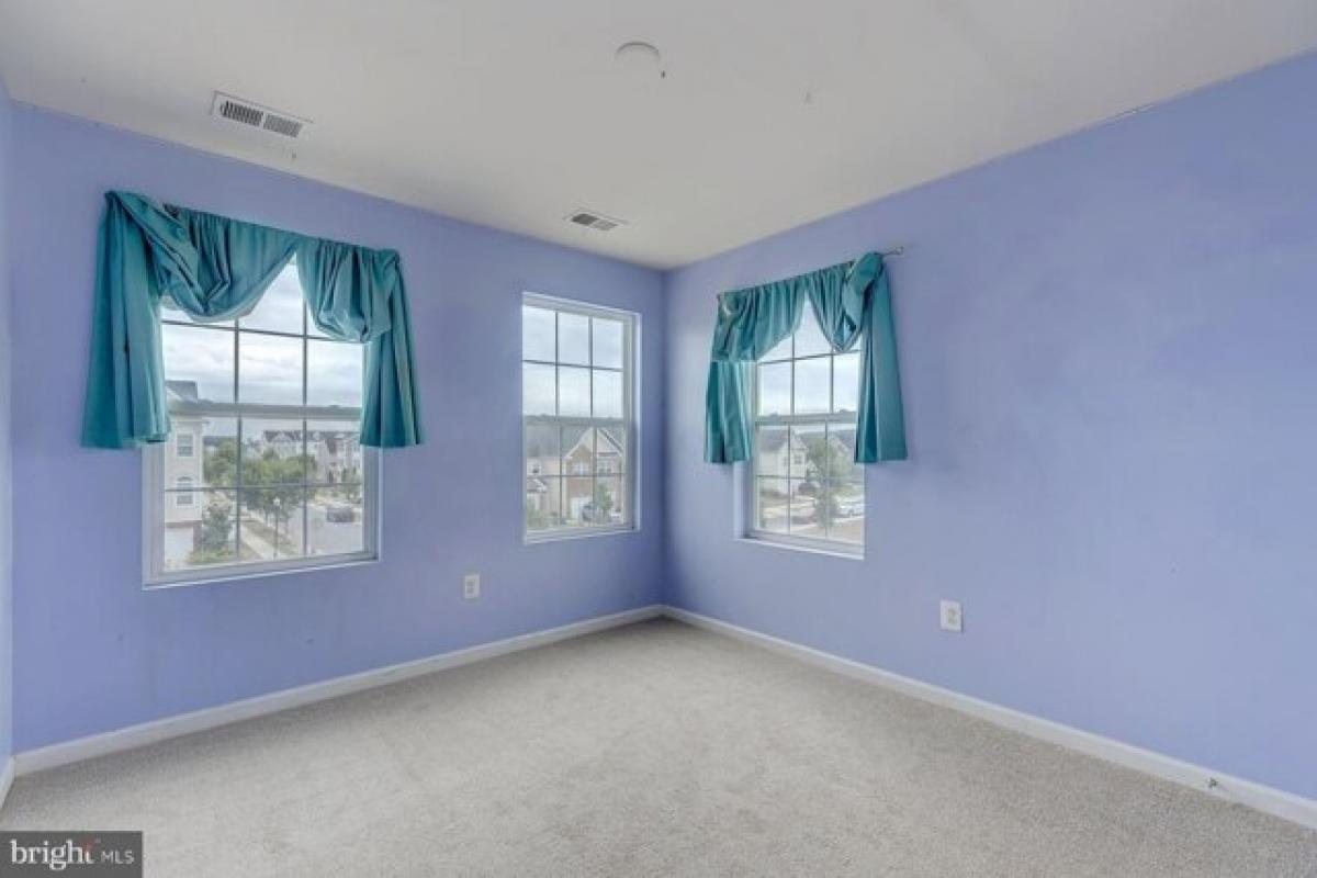 Picture of Home For Sale in Millsboro, Delaware, United States