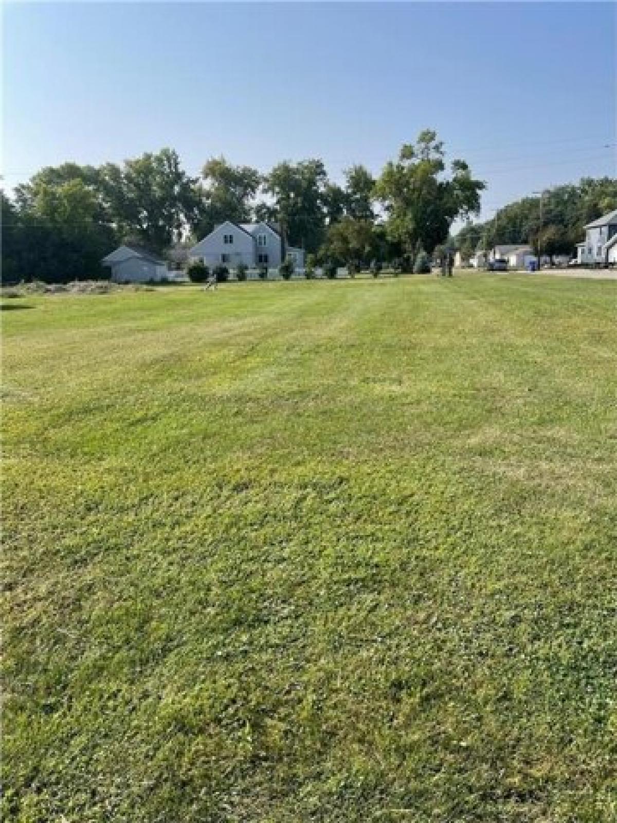 Picture of Residential Land For Rent in Clarkfield, Minnesota, United States