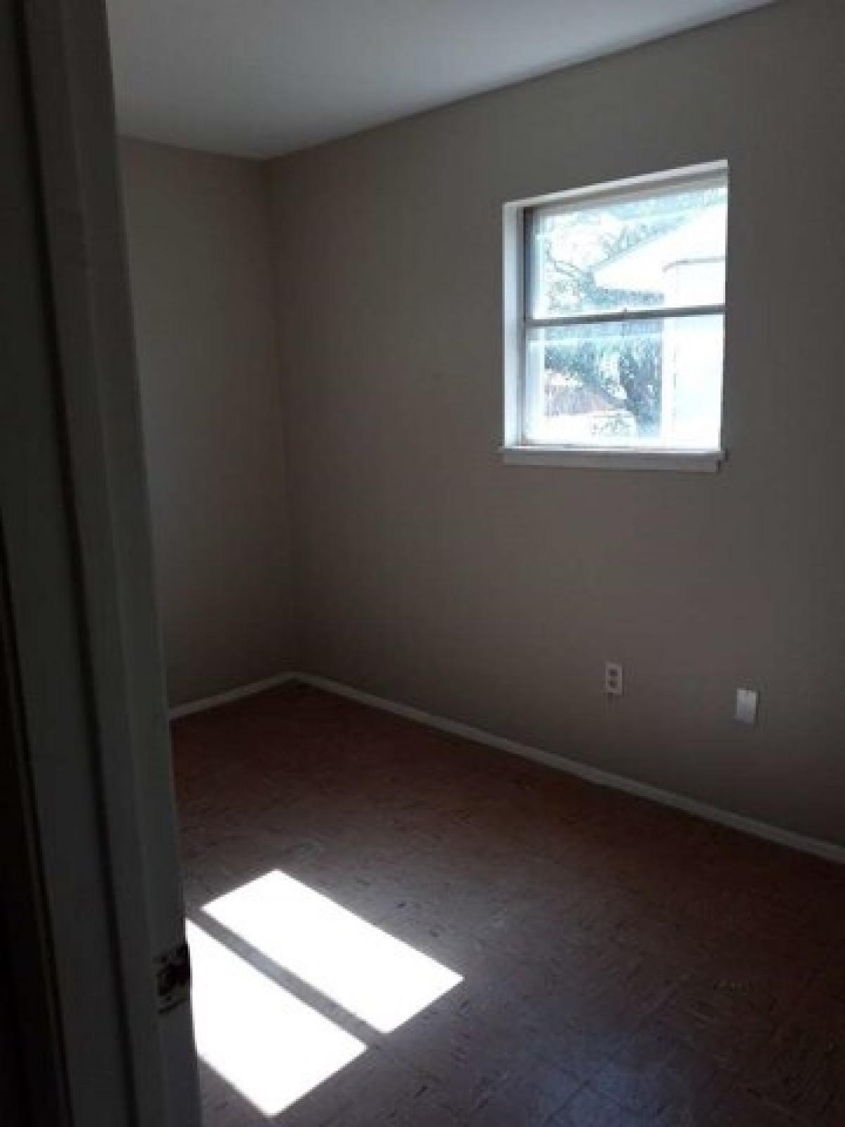 Picture of Home For Sale in Big Spring, Texas, United States