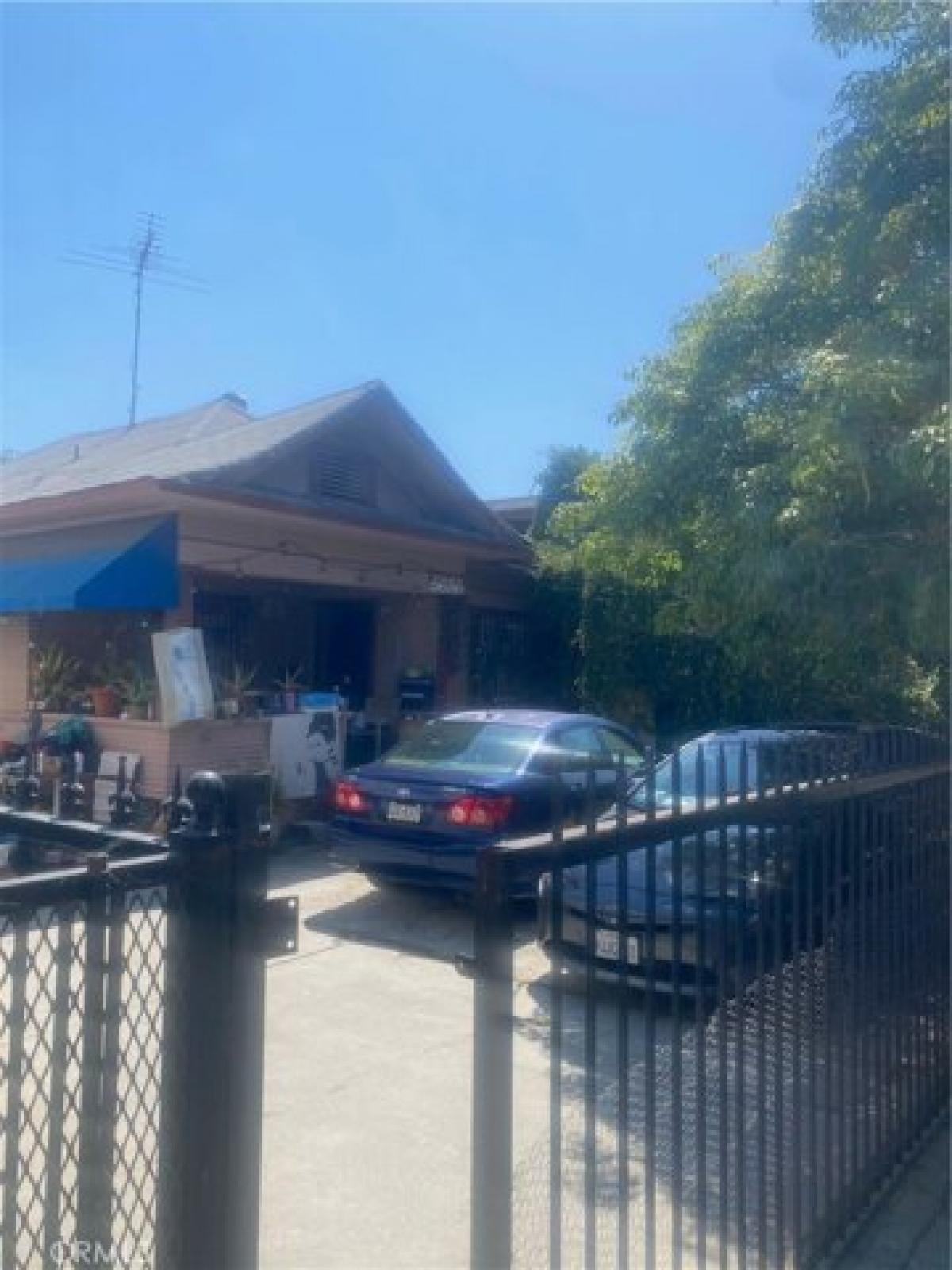 Picture of Residential Land For Sale in Los Angeles, California, United States