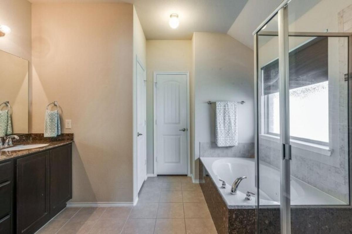 Picture of Home For Rent in Little Elm, Texas, United States