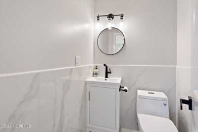 Home For Sale in Toms River, New Jersey