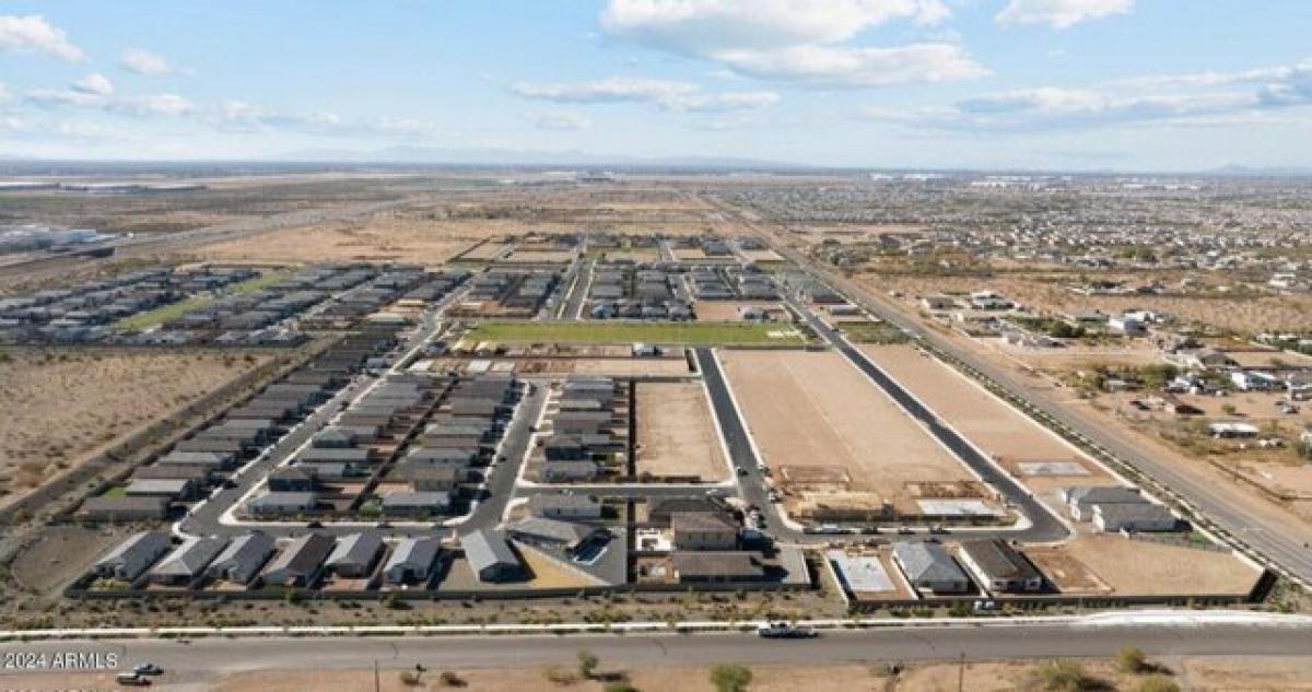 Picture of Home For Sale in Mesa, Arizona, United States