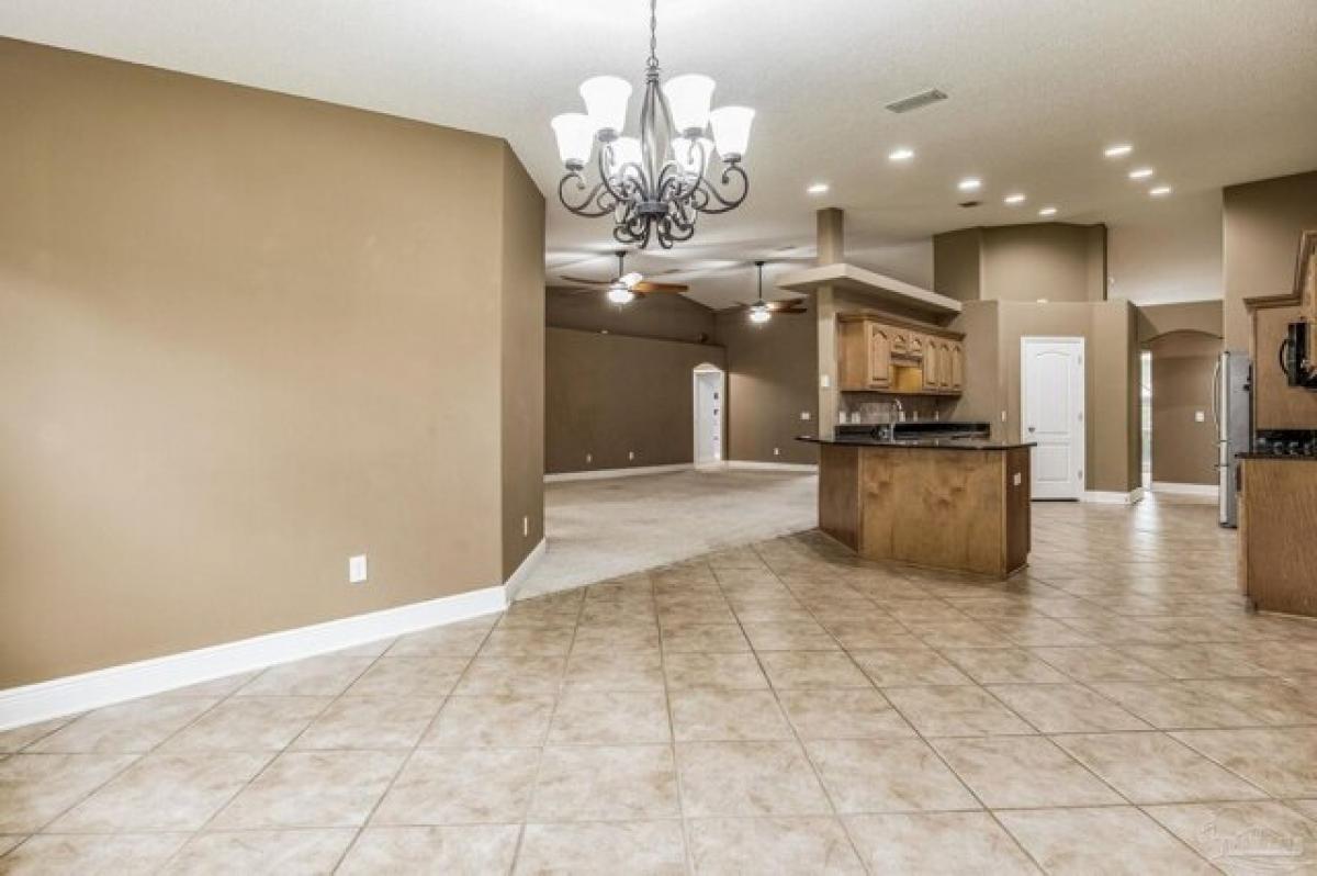 Picture of Home For Sale in Navarre, Florida, United States