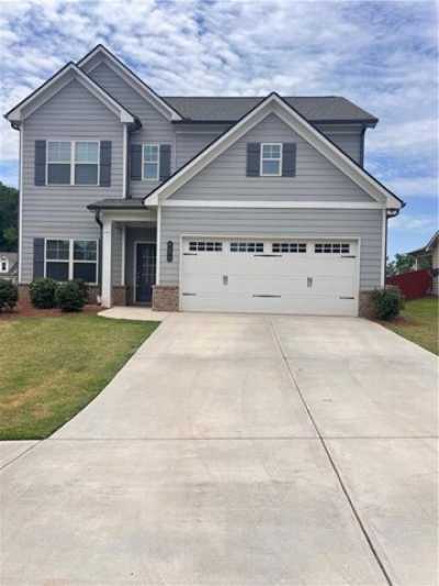 Home For Sale in Gainesville, Georgia