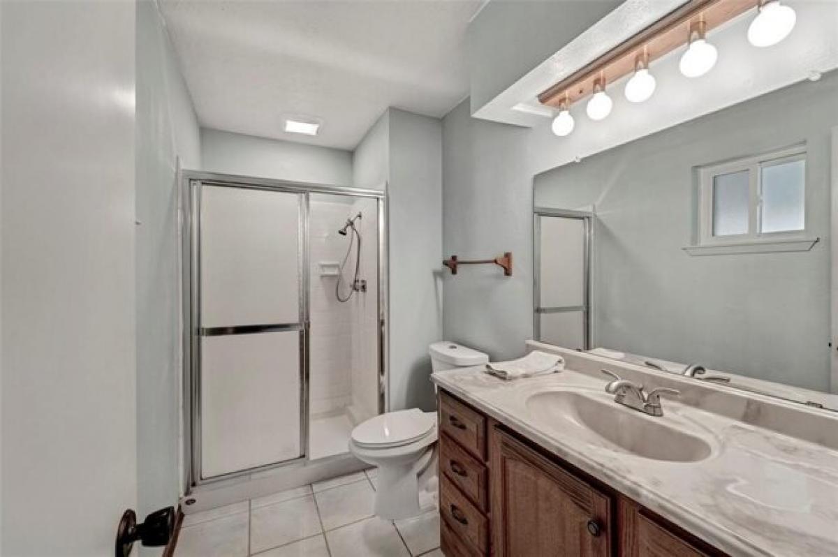 Picture of Home For Sale in Friendswood, Texas, United States