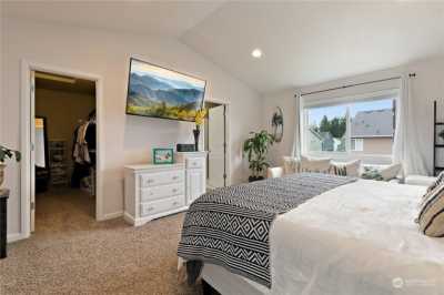 Home For Sale in Yelm, Washington