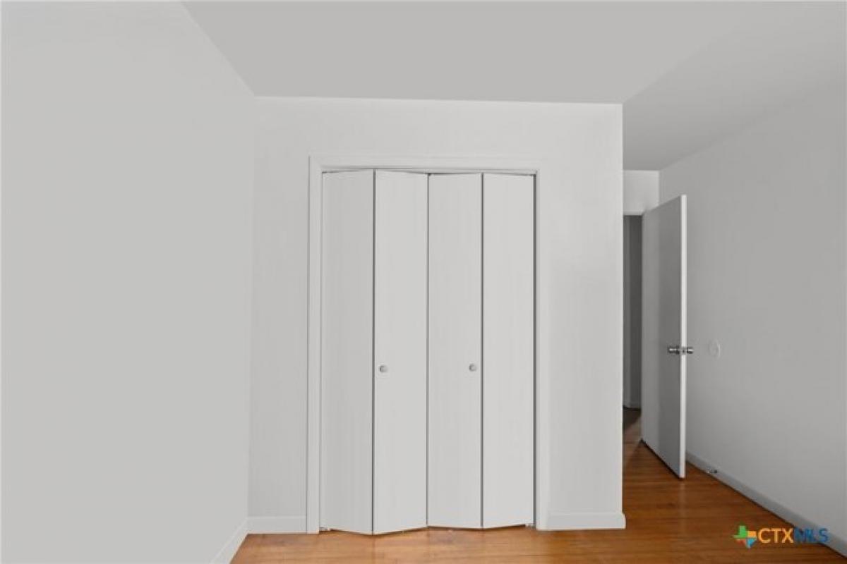 Picture of Home For Sale in Killeen, Texas, United States