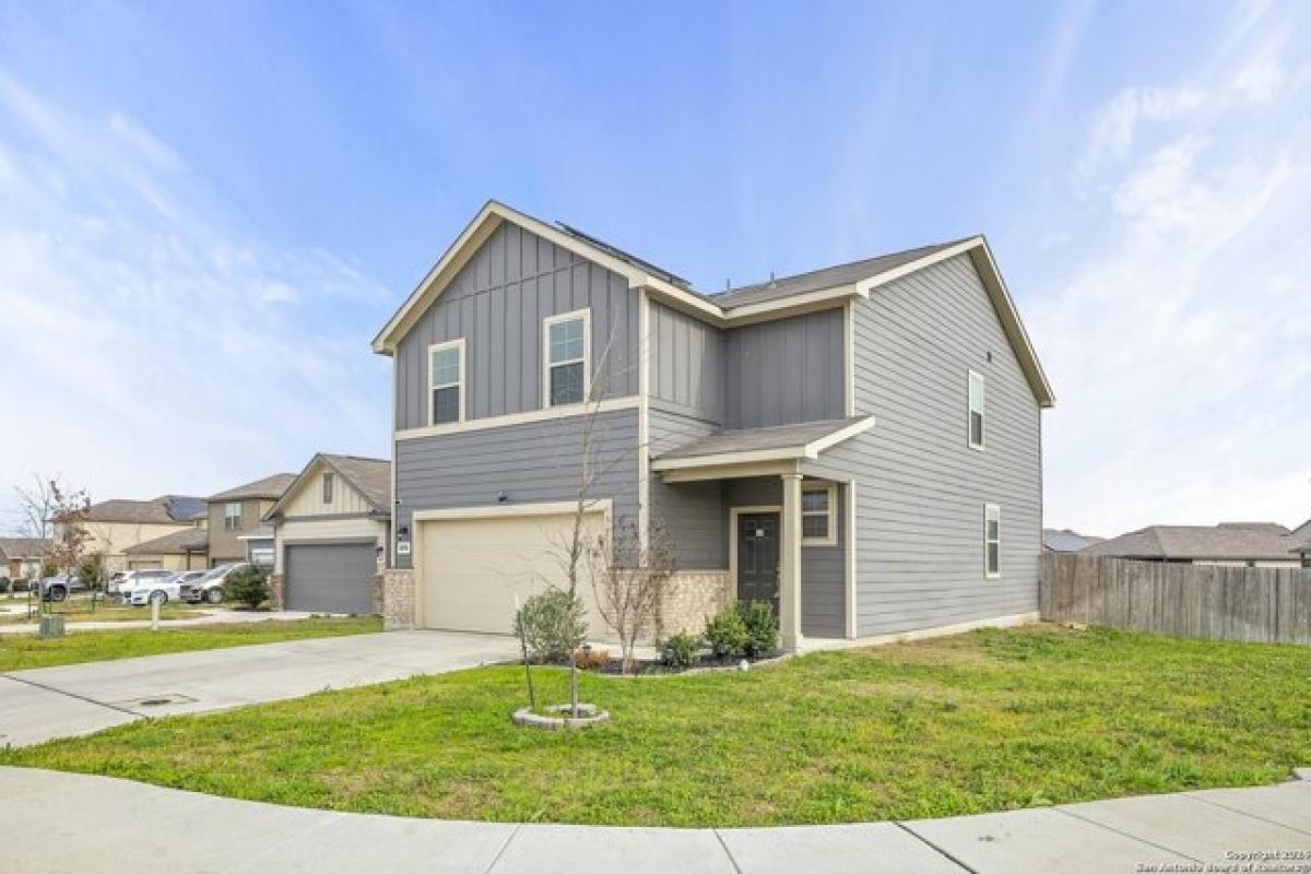 Picture of Home For Sale in Converse, Texas, United States