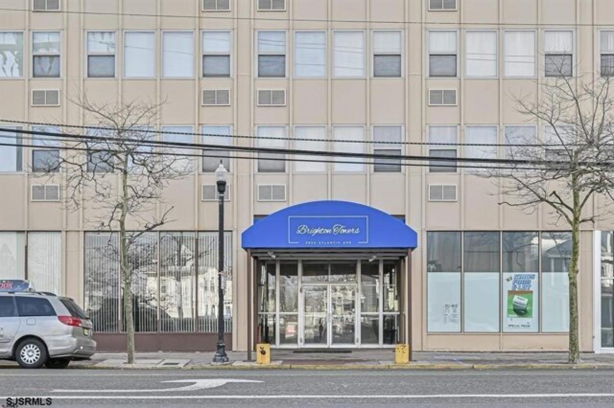 Picture of Home For Sale in Atlantic City, New Jersey, United States