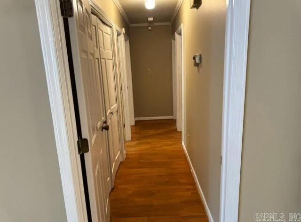 Picture of Home For Sale in Pine Bluff, Arkansas, United States