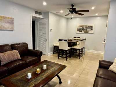 Home For Rent in Hollywood, Florida