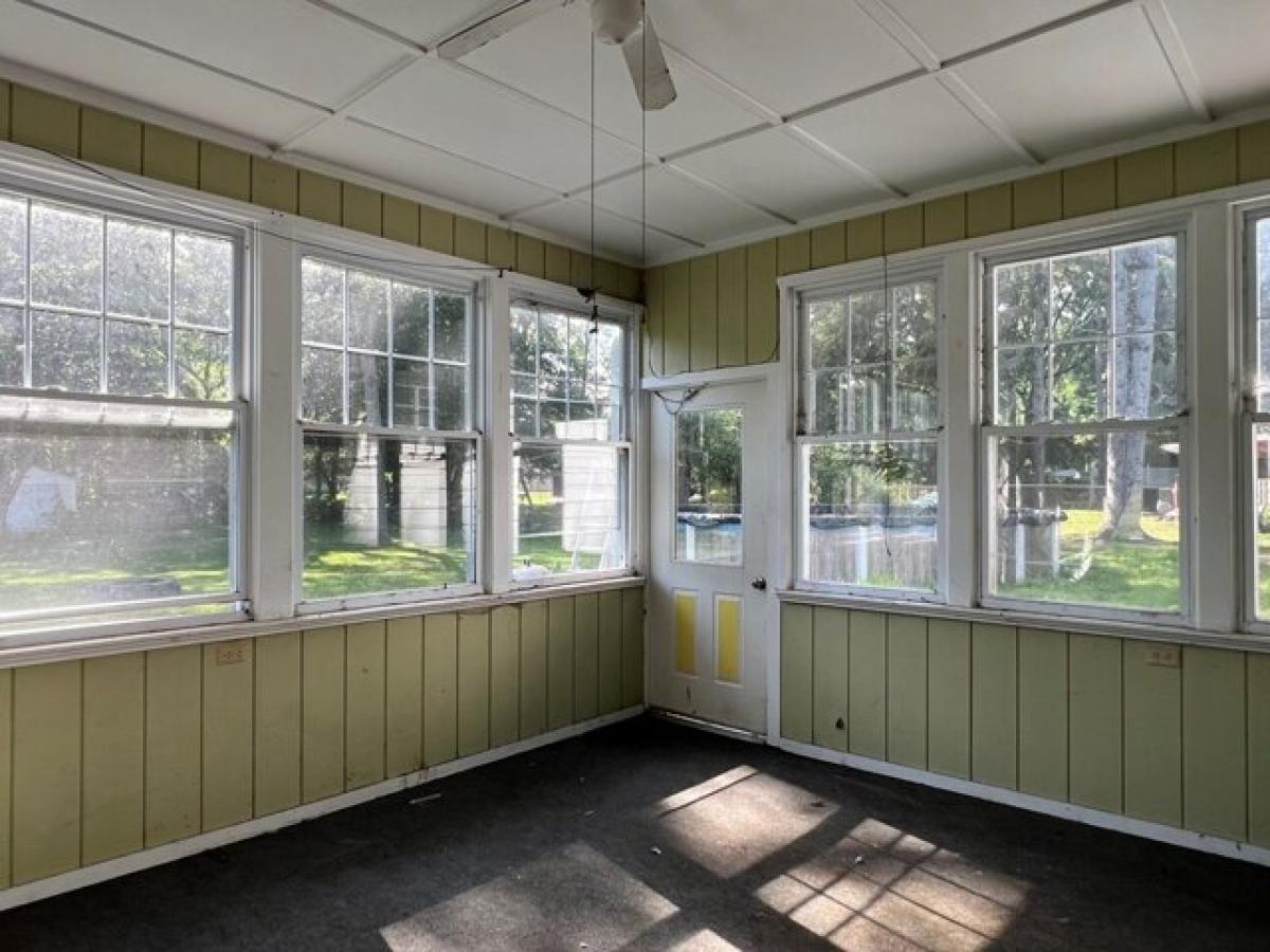 Picture of Home For Sale in Elmira, New York, United States