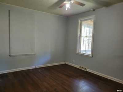 Home For Sale in Springfield, Illinois