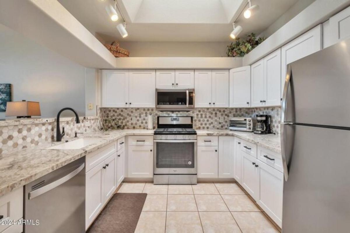 Picture of Home For Sale in Mesa, Arizona, United States