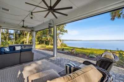 Home For Sale in Yulee, Florida