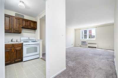 Home For Sale in Stamford, Connecticut