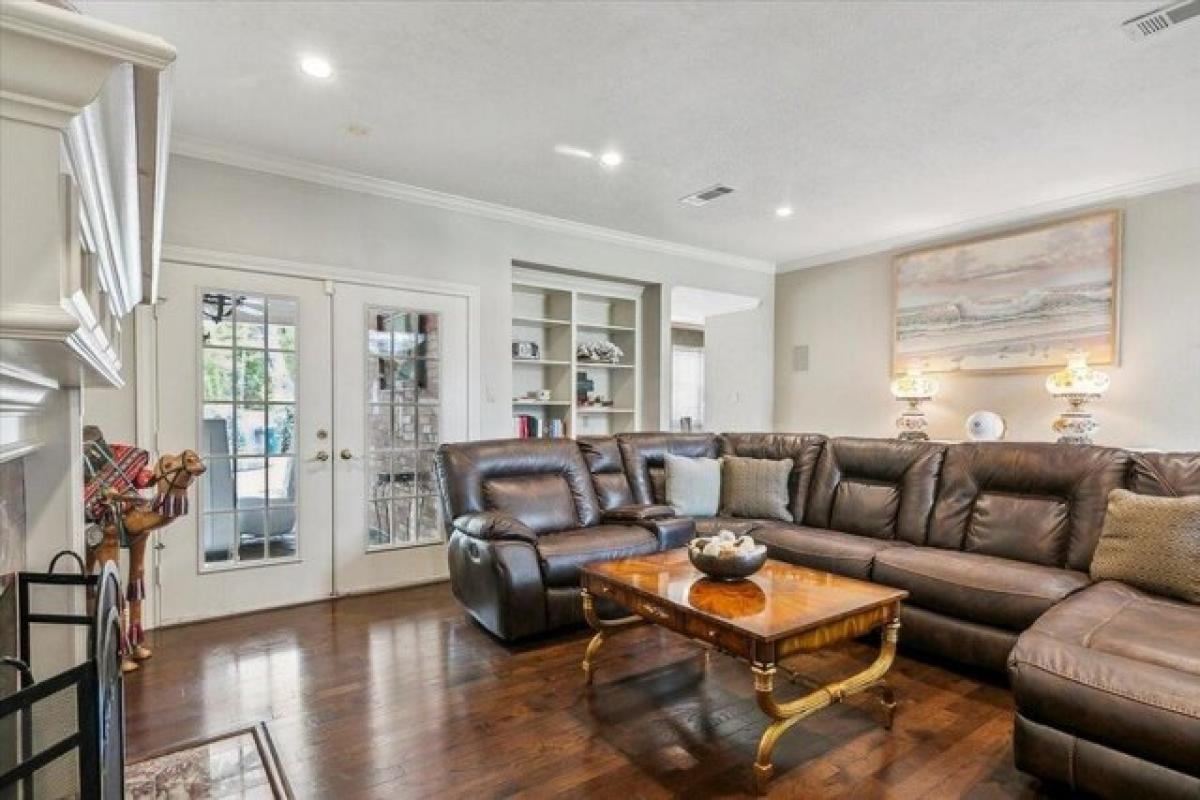 Picture of Home For Sale in Beaumont, Texas, United States