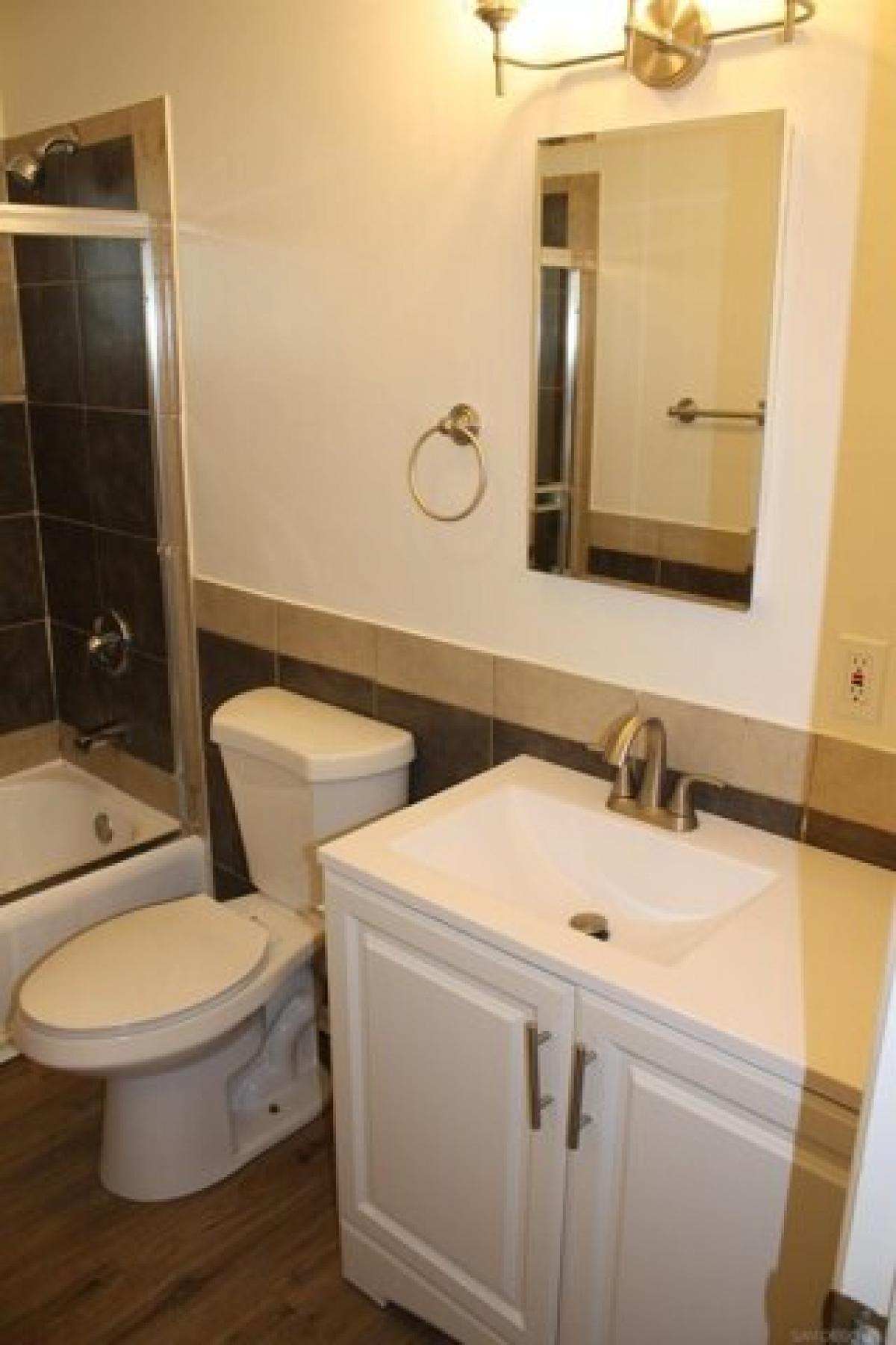 Picture of Home For Sale in El Cajon, California, United States